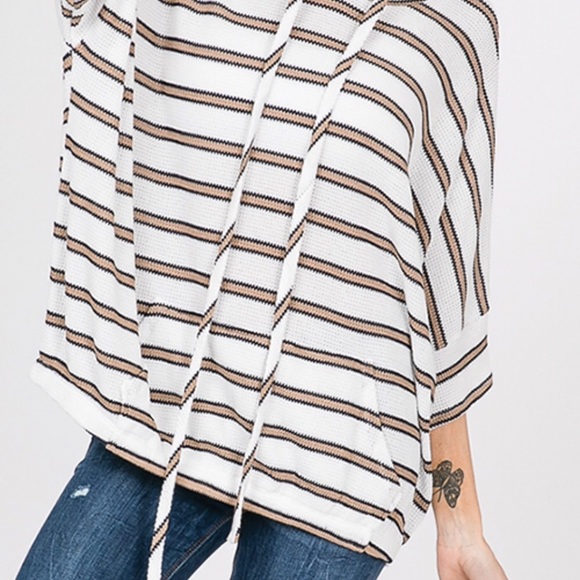 ⚠️LAST 1 - SIZE MED⚠️Hopely Striped Hoodie - Picture 5 of 7